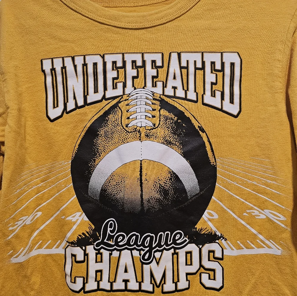 S 5/6 The Children's Place Superbowl Football‎ Long Sleeved Undefeated Champions